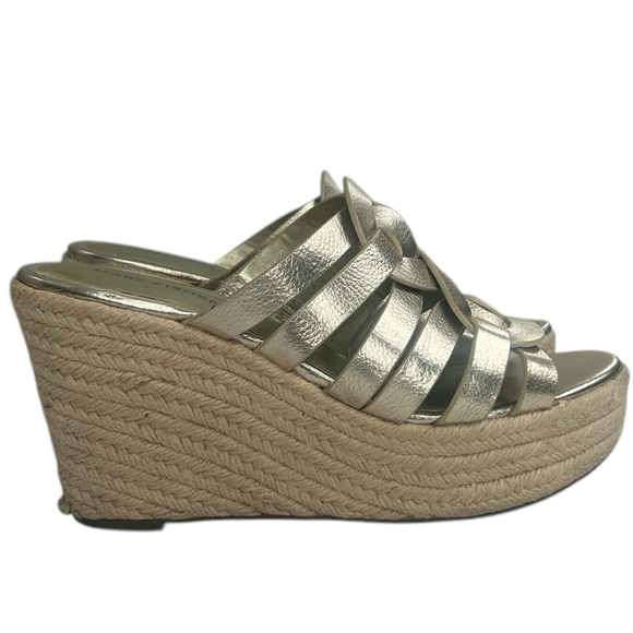 Marc Fisher Cazzie 2 Gold Faux Leather Criss Cross Strappy Wedge Sandals SZ 8.5 - Picture 2 of 15